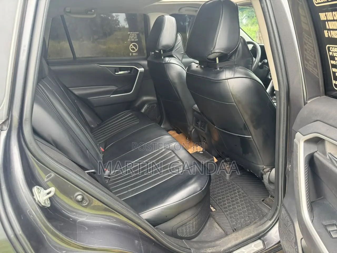 Toyota RAV4 2023 Gray