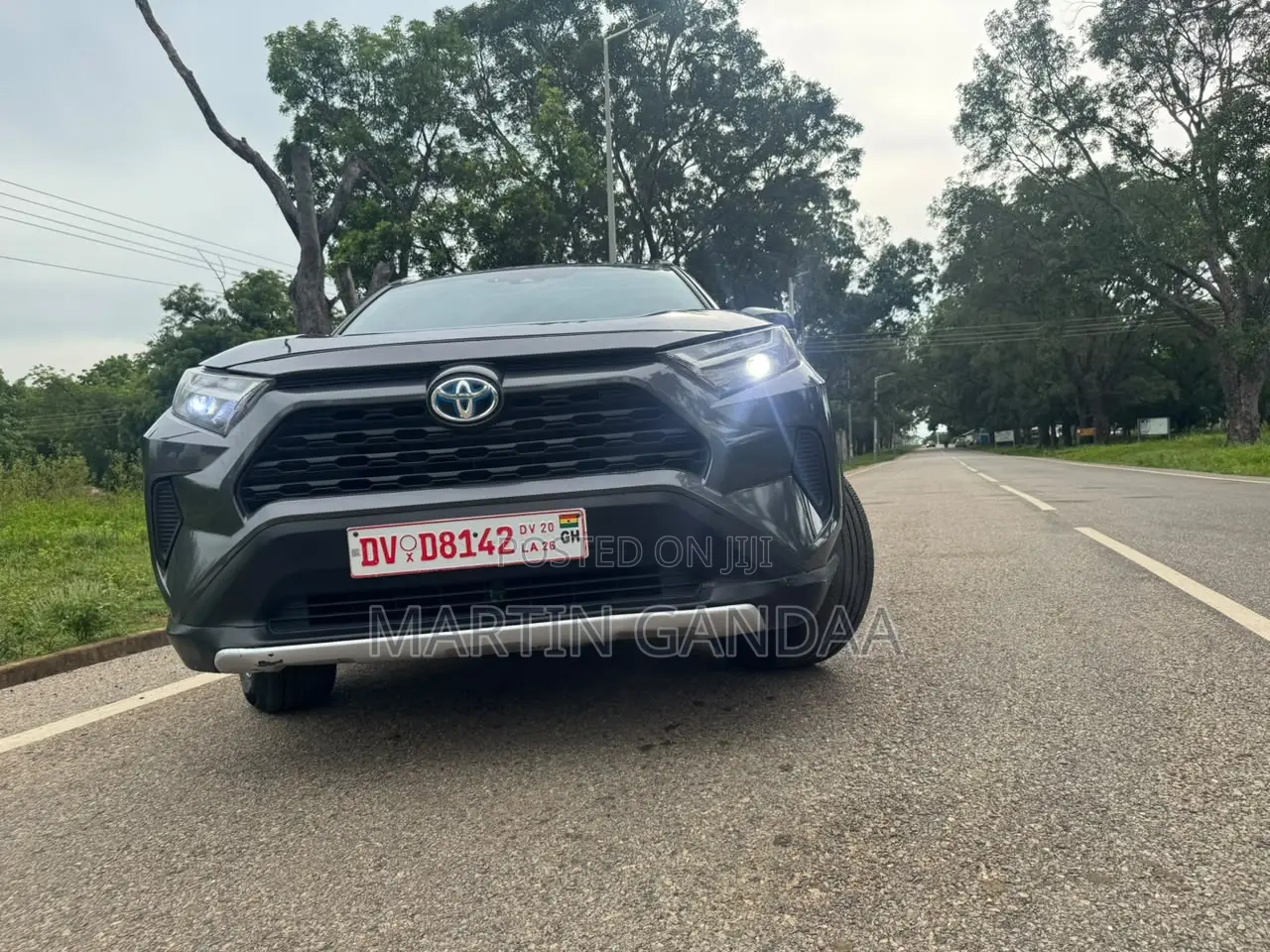 Toyota RAV4 2023 Gray