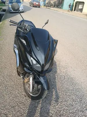 Yamaha Majesty 2020 Black