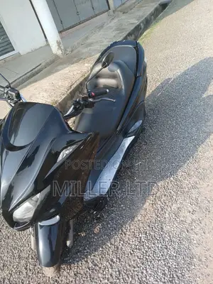 Yamaha Majesty 2020 Black