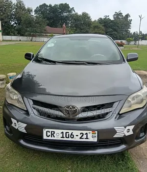 Toyota Corolla 2013 Black