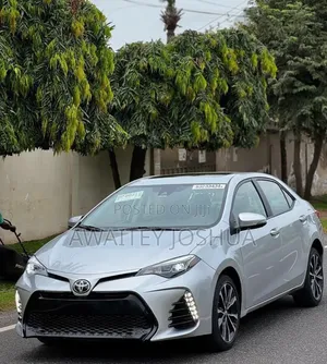 Toyota Corolla 2017 Silver