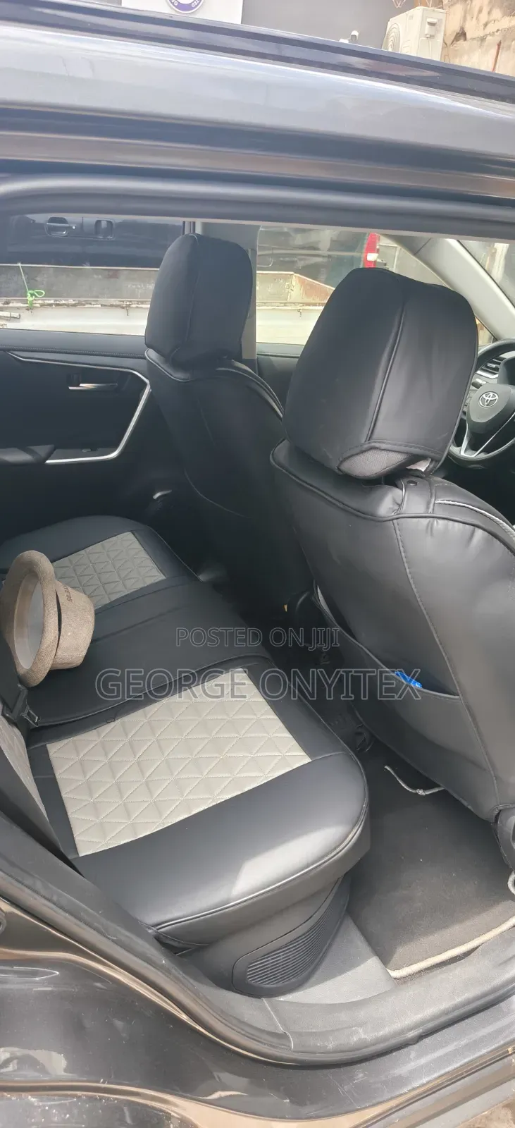 Toyota RAV4 2019 Gray