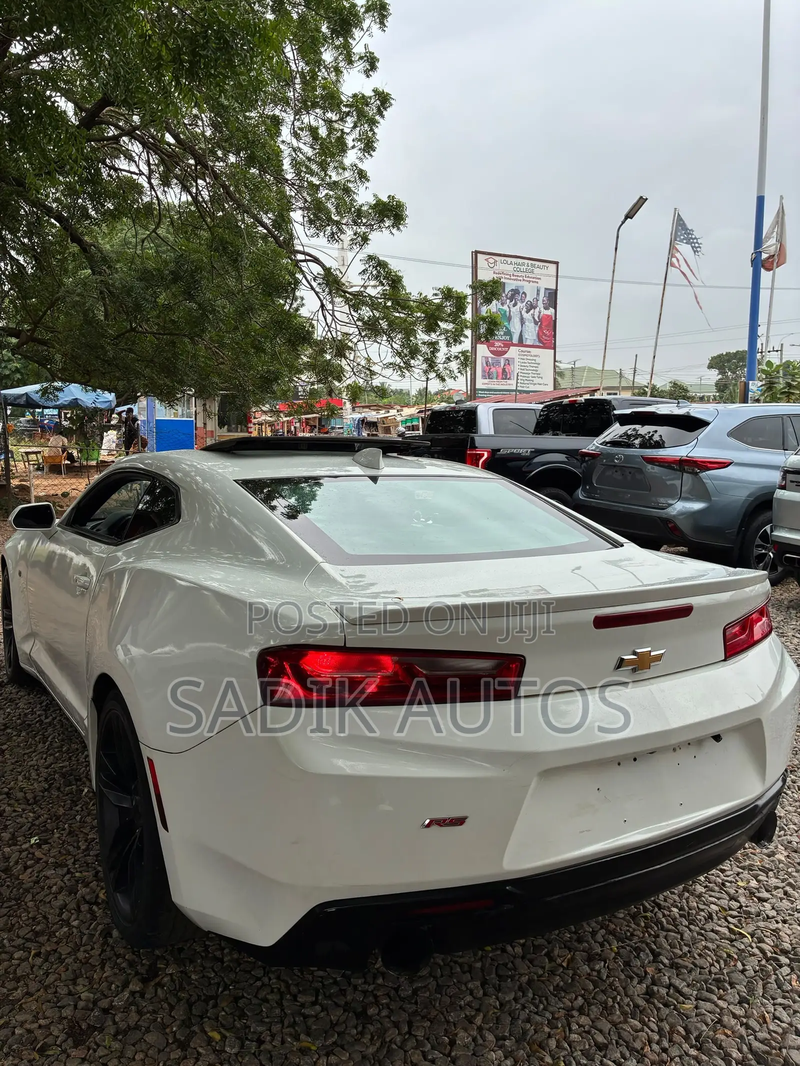Chevrolet Camaro 2017 White