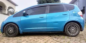 Honda Fit Automatic 2011 Blue