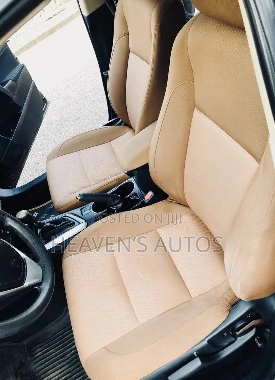 Toyota Corolla 2015 Black