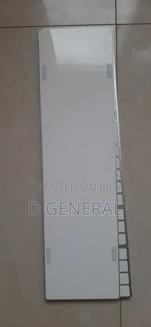 Apple Magic Keyboard 2