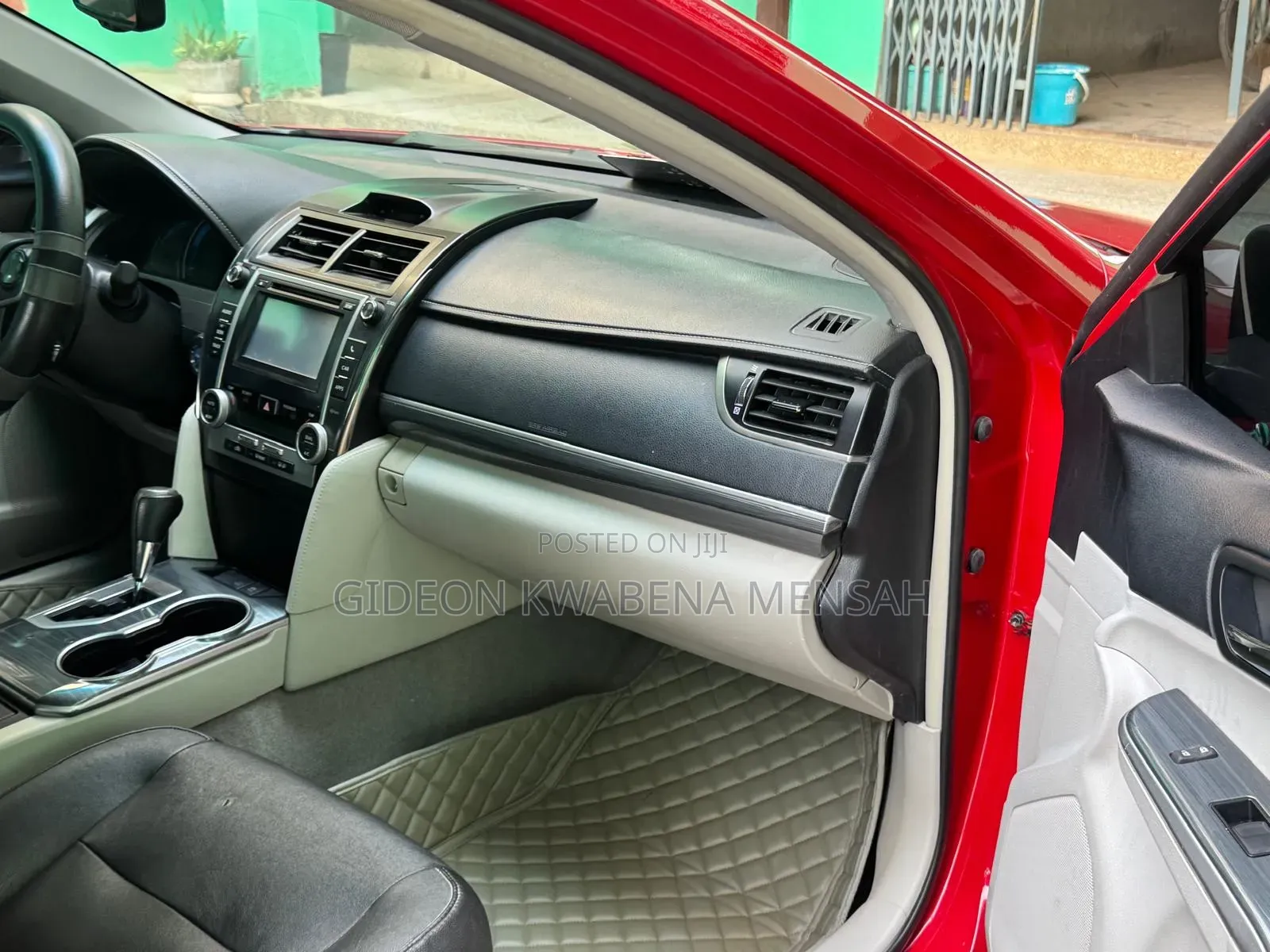 Toyota Camry XLE 4dr Sedan (2.5L 4cyl 6A) 2015 Red