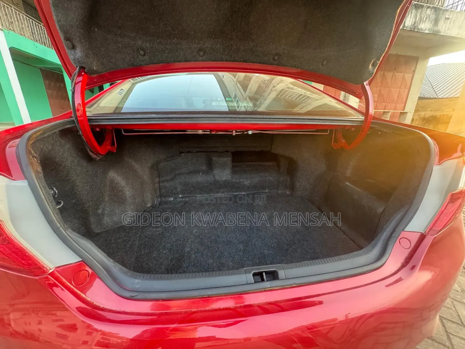 Toyota Camry XLE 4dr Sedan (2.5L 4cyl 6A) 2015 Red