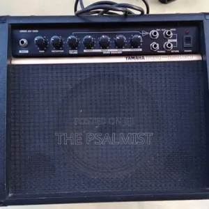 Yamaha AR 1500 Guitar Amp