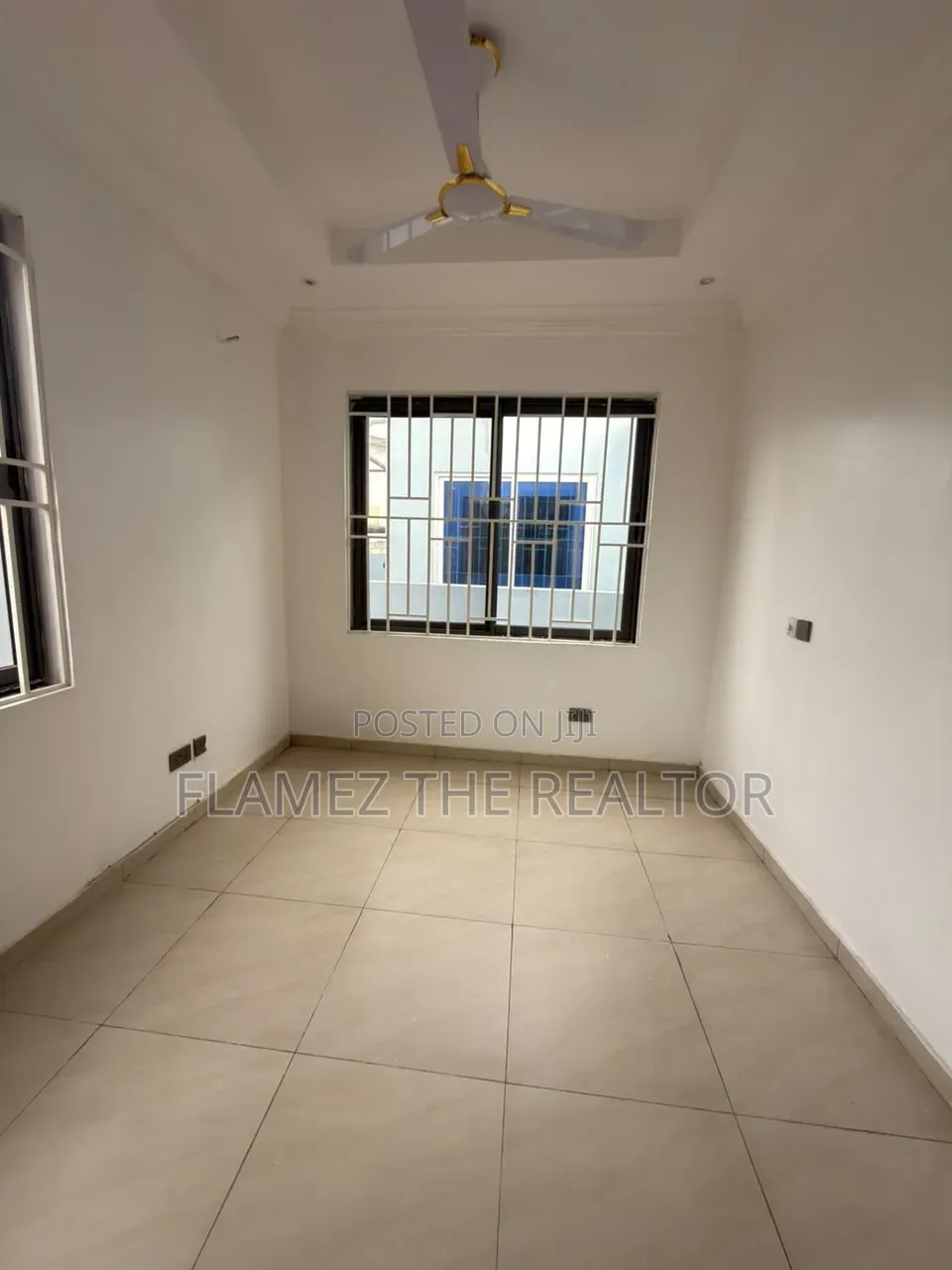 3bdrm House in Cfc Estate, Mile 7 for sale