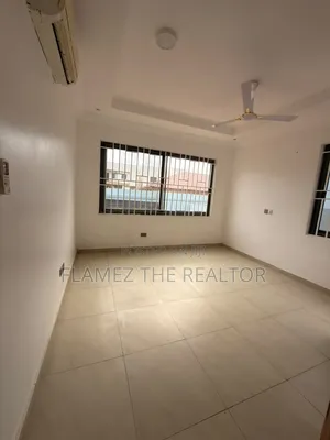 3bdrm House in Cfc Estate, Mile 7 for sale