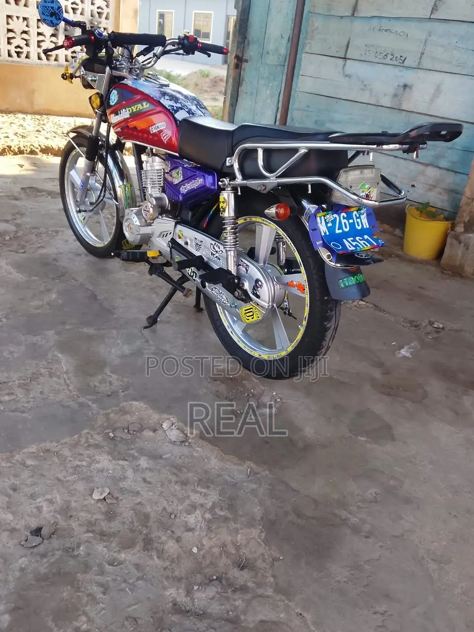Royal Motorcycle 2024 Red