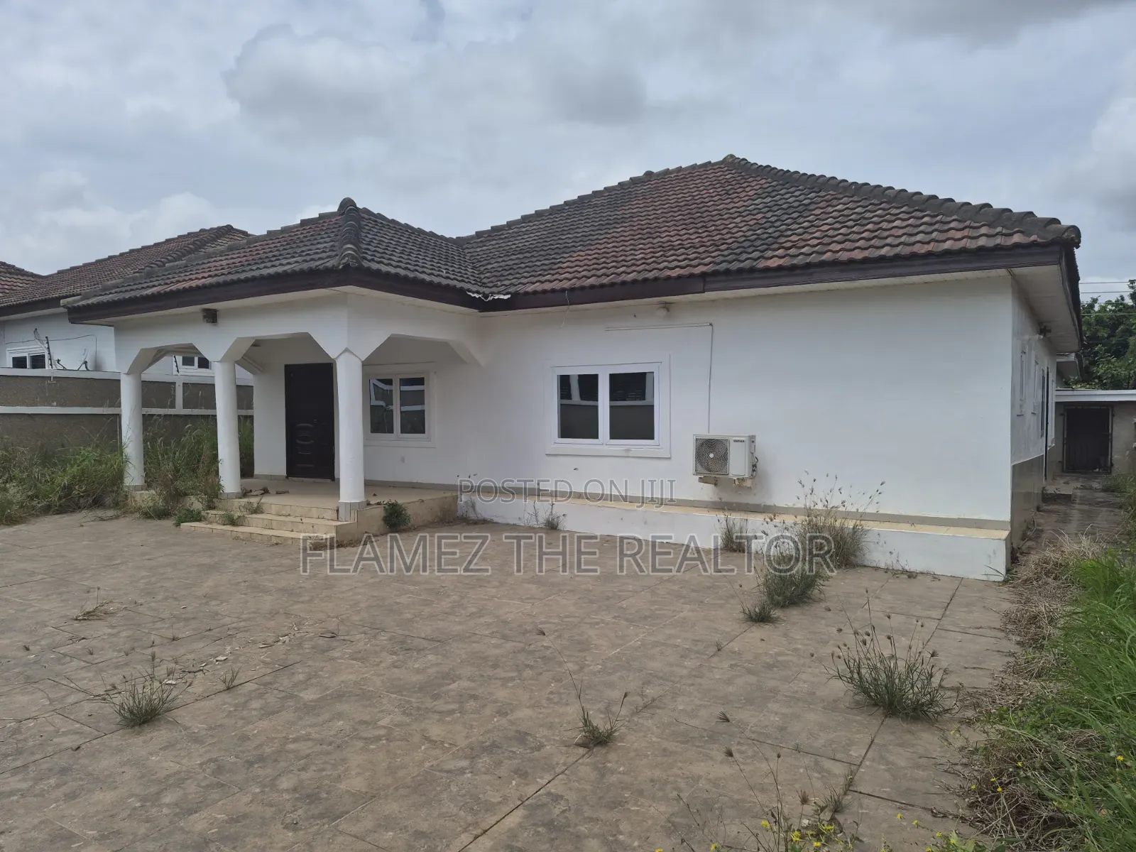 3bdrm House in Koans Estate, Amasaman for sale