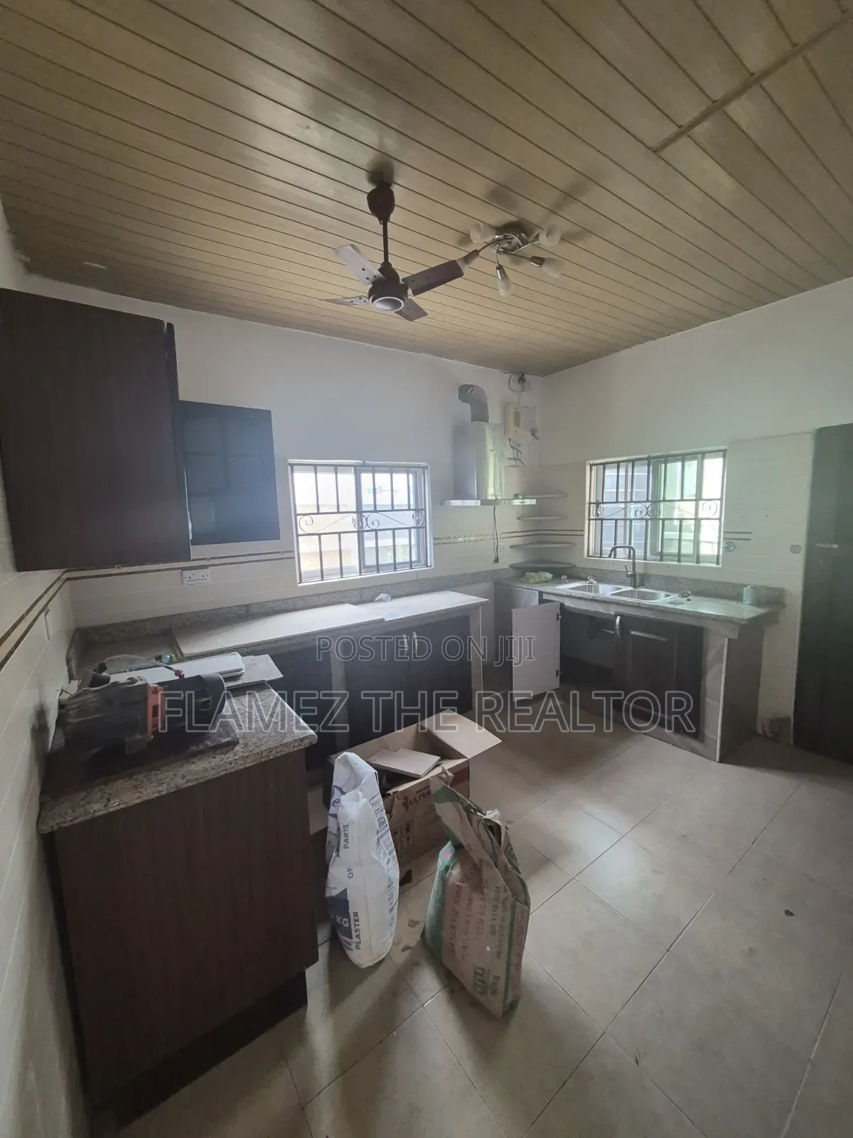 3bdrm House in Koans Estate, Amasaman for sale