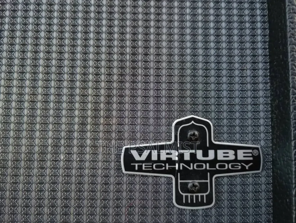 Behringer GX 110 Lead Guitar Combo
