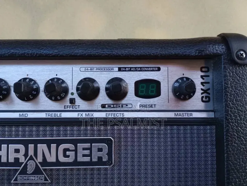 Behringer GX 110 Lead Guitar Combo