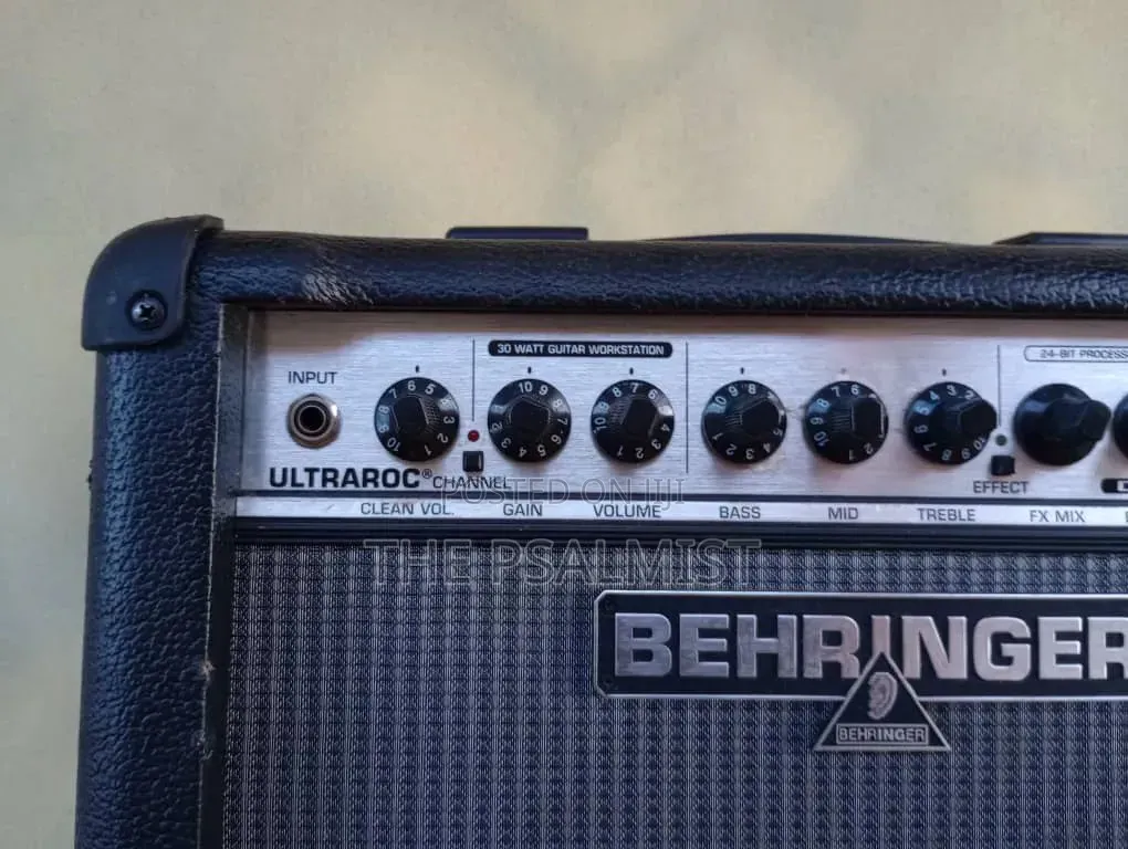 Behringer GX 110 Lead Guitar Combo