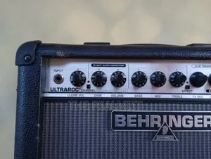 Behringer GX 110 Lead Guitar Combo