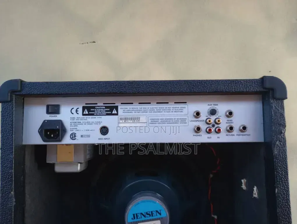 Behringer GX 110 Lead Guitar Combo