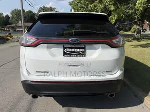 Ford Edge 2017 Bootlight