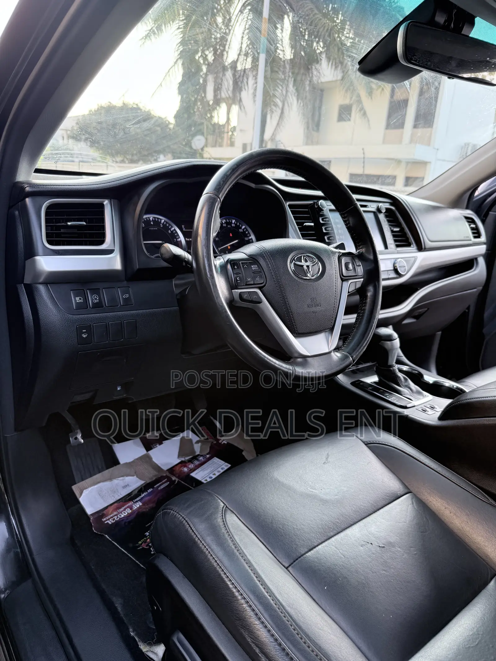 Toyota Highlander XLE 4x4 V6 (3.5L 6cyl 8A) 2018 Black