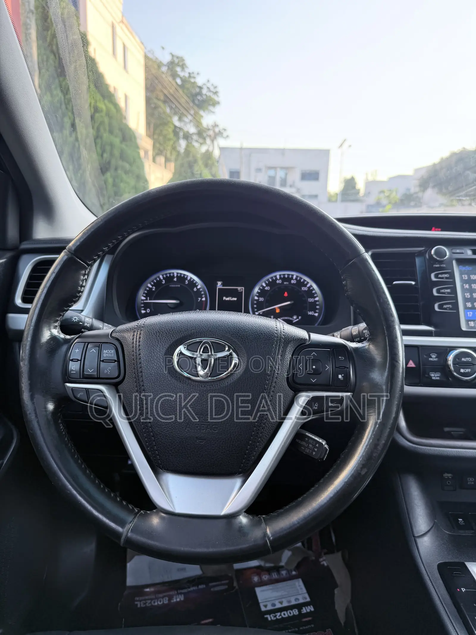 Toyota Highlander XLE 4x4 V6 (3.5L 6cyl 8A) 2018 Black