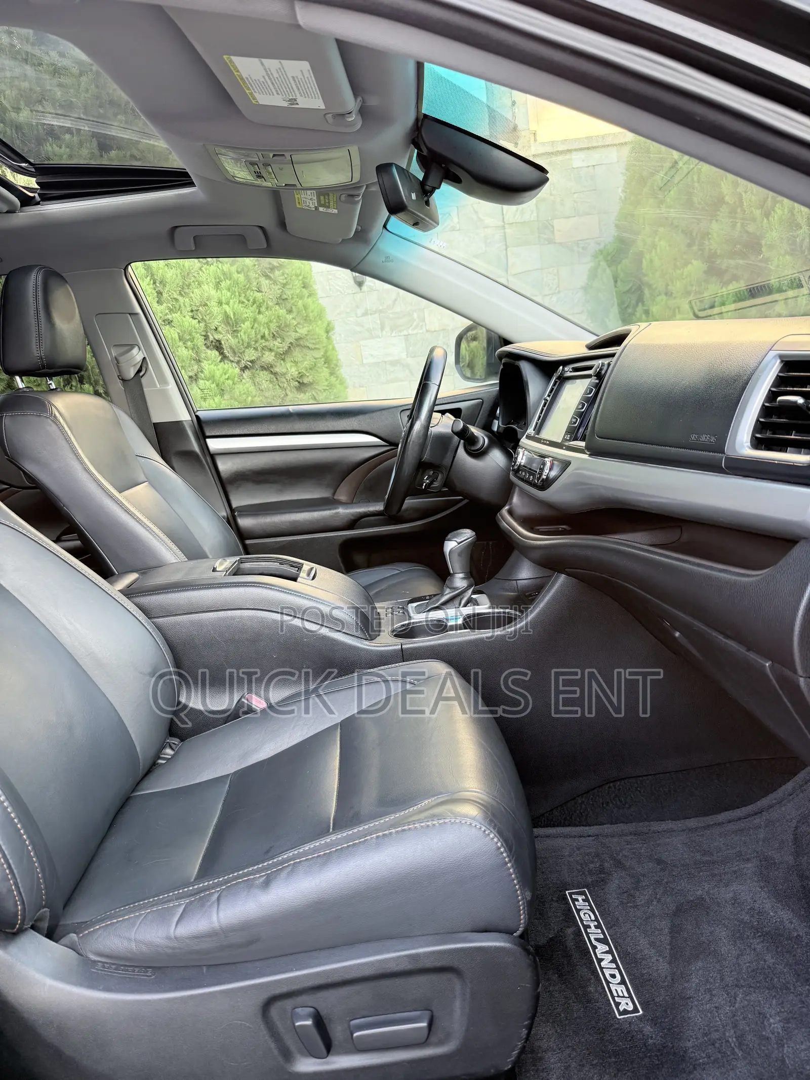 Toyota Highlander XLE 4x4 V6 (3.5L 6cyl 8A) 2018 Black