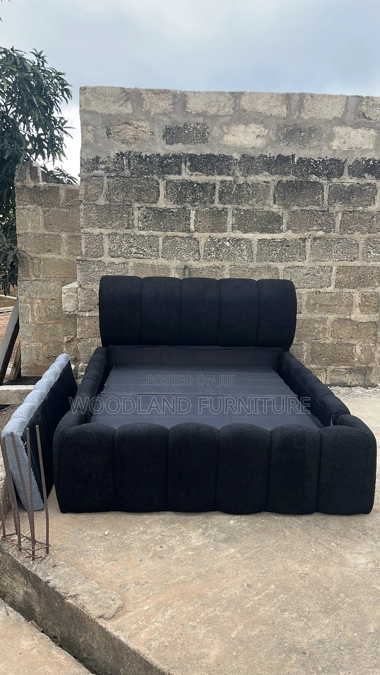  Dream Big. Sleep Luxuriously. 