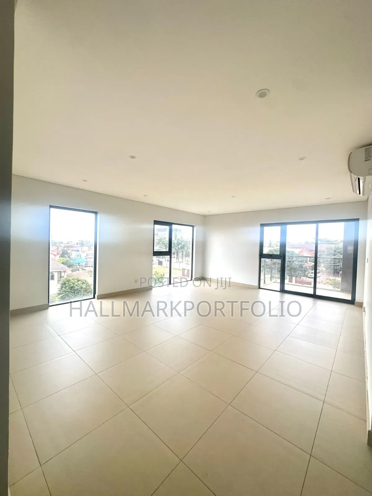 2bdrm Apartment in Boundary Road Area for sale