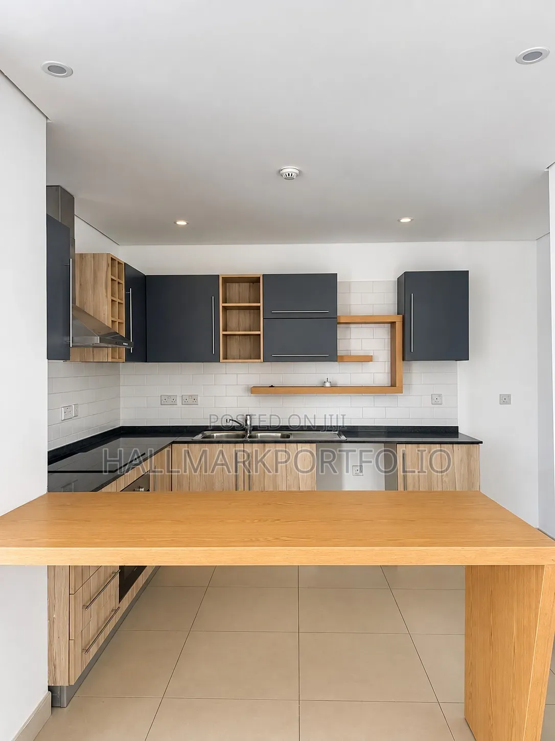 2bdrm Apartment in Boundary Road Area for sale