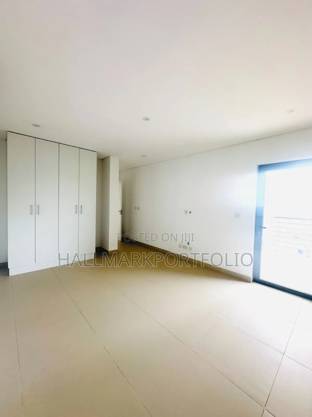 2bdrm Apartment in Boundary Road Area for sale