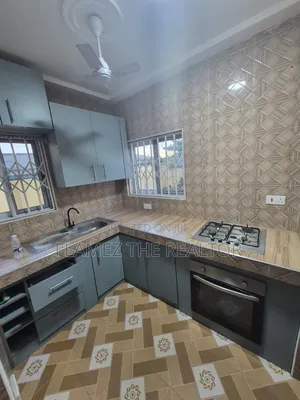 2bdrm Apartment in Ayawaso, Pokuase for rent