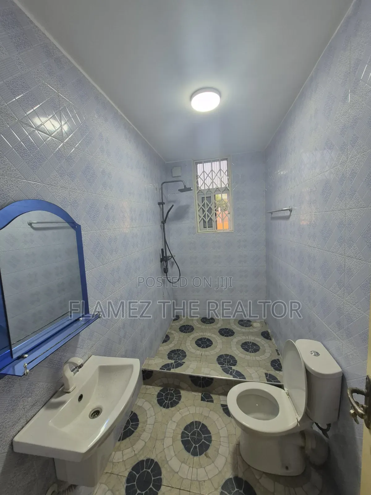 2bdrm Apartment in Ayawaso, Pokuase for rent