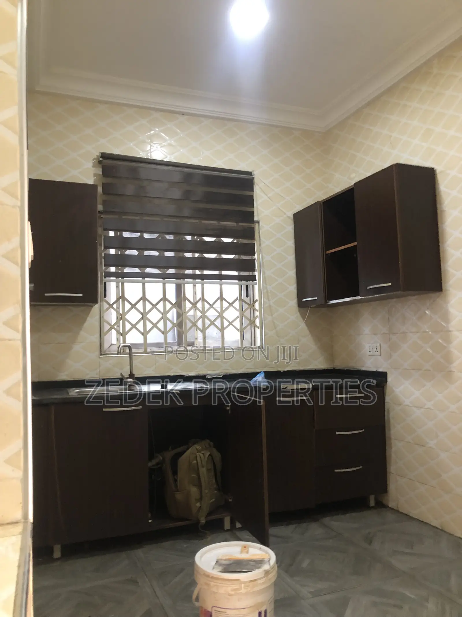 2bdrm Apartment in Kwabenya for rent