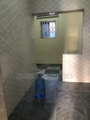 2bdrm Apartment in Kwabenya for rent