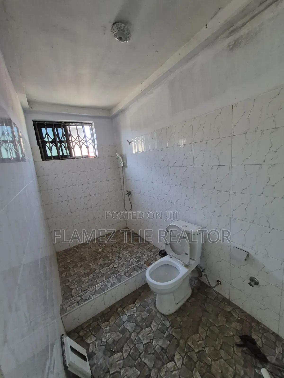 2bdrm Apartment in Franco Estate, Pokuase for rent