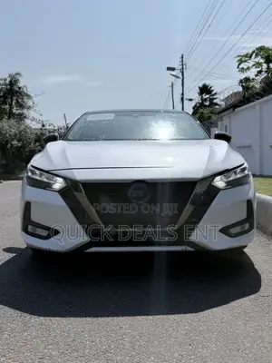 Nissan Sentra SR 2022 White