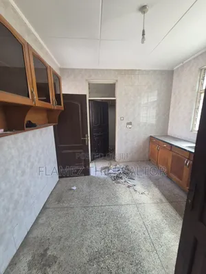 4bdrm House in Petroleum, Mile 7 for rent