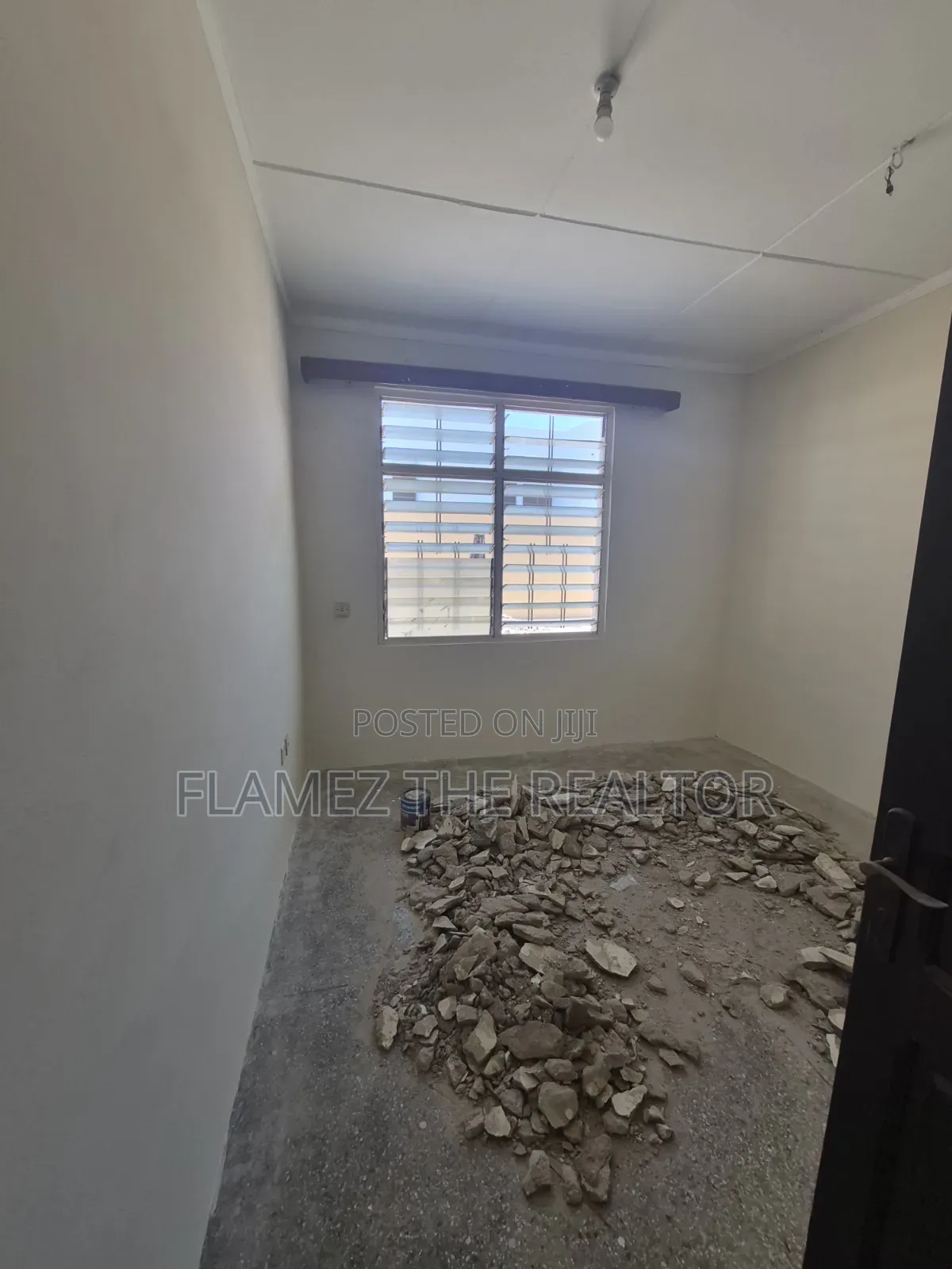 4bdrm House in Petroleum, Mile 7 for rent