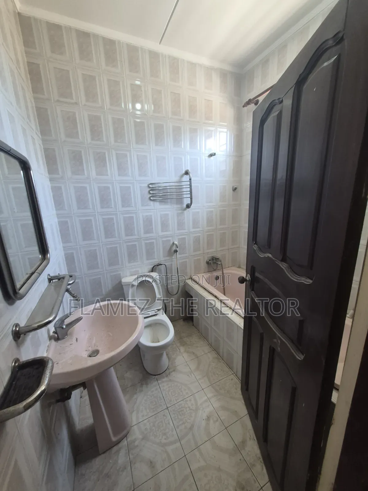 4bdrm House in Petroleum, Mile 7 for rent