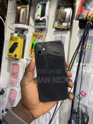 Apple iPhone 11 64 GB Black