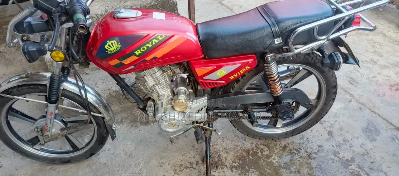 Royal RY125 2024 Red