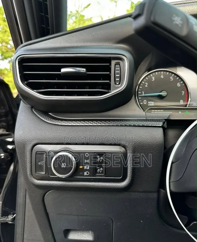 Ford Explorer ST-Line 4WD 2025 Black