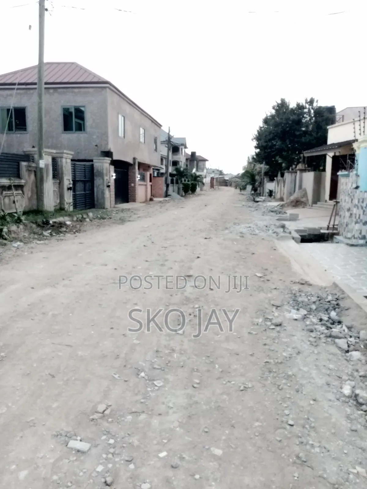 5bdrm House in Amasaman for sale