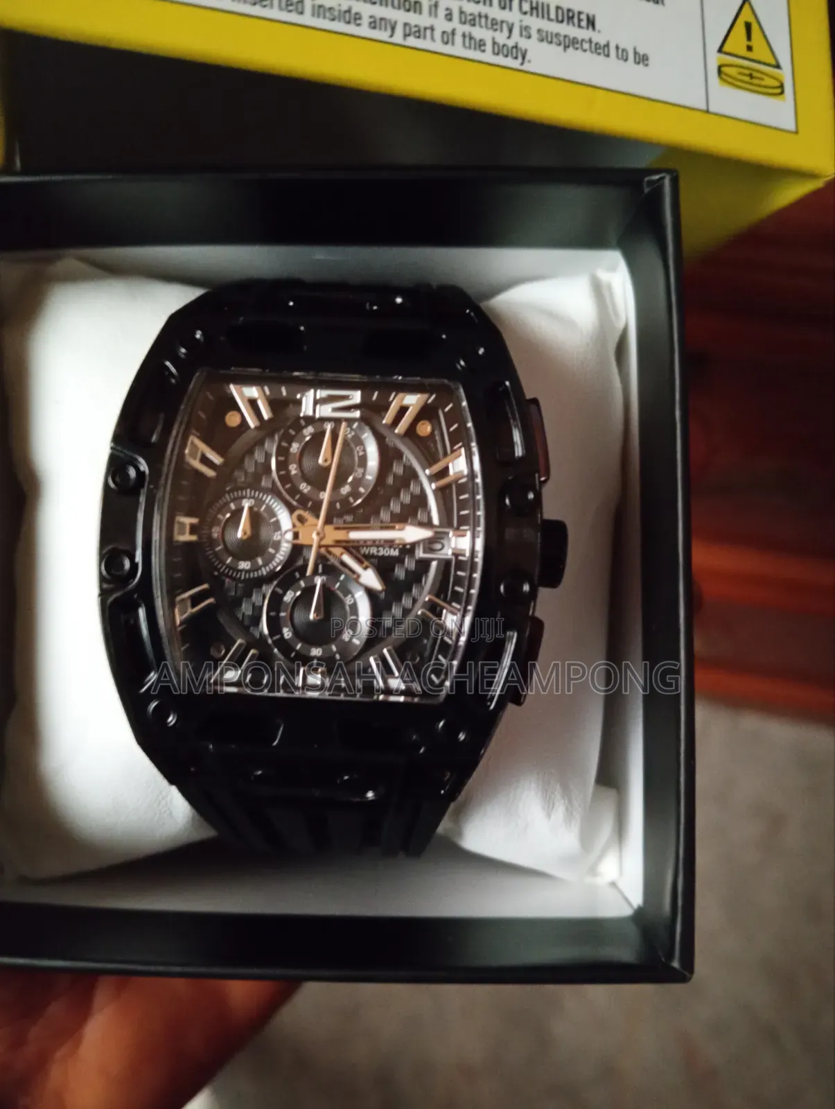 INVICTA WATCH,Very Neat and Nice Watch