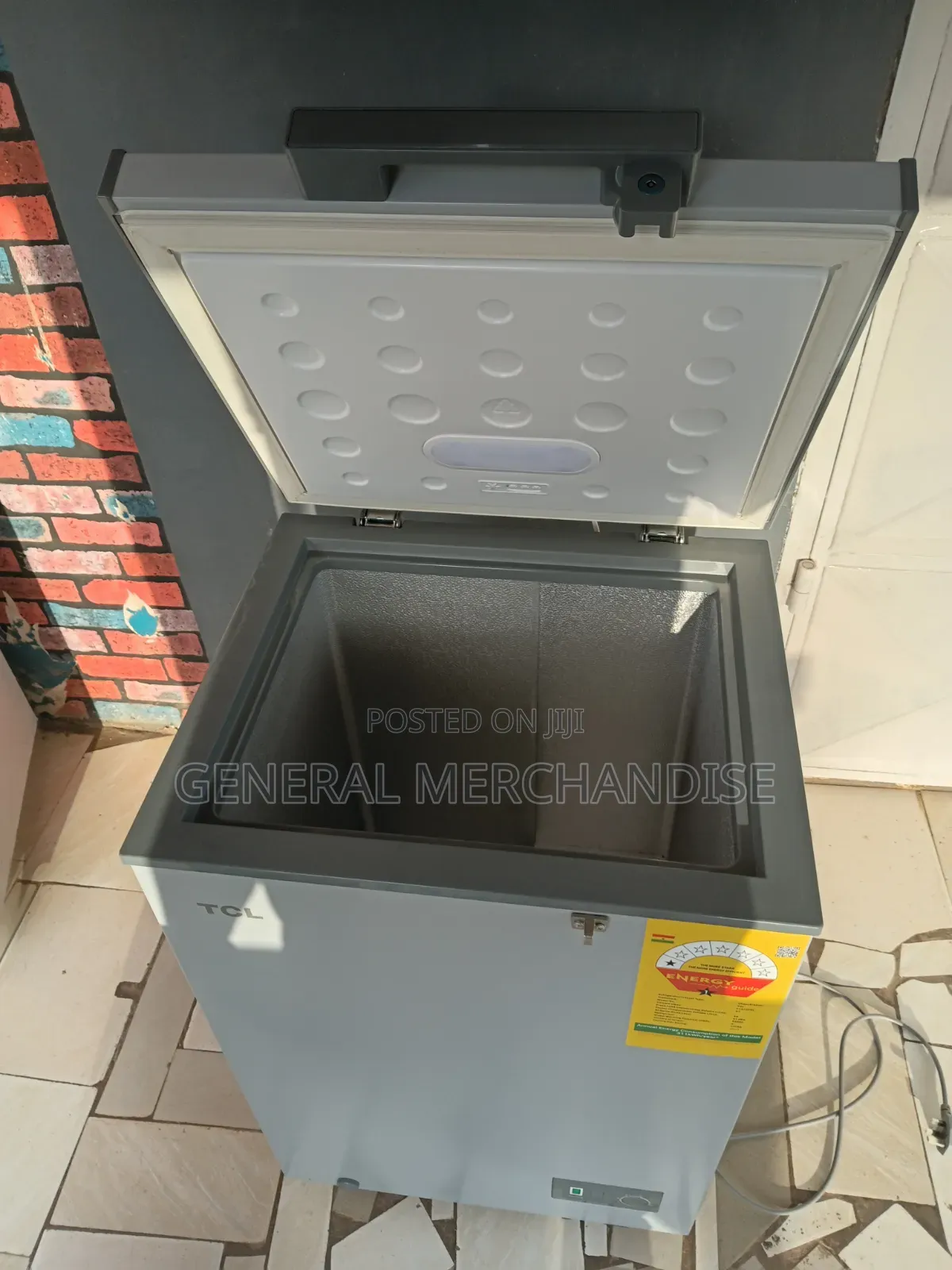 TCL Freezer