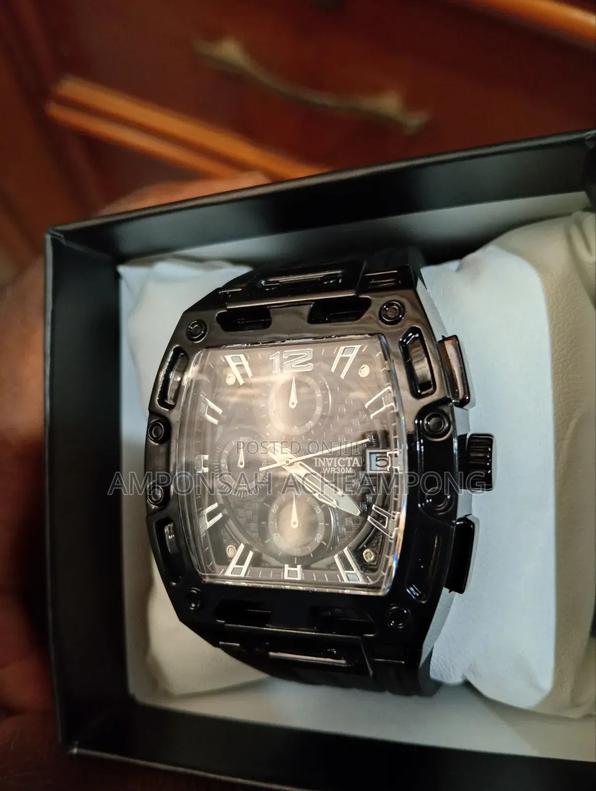 INVICTA WATCH,Very Neat and Nice Watch