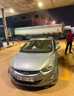 Hyundai Elantra 2013 Silver
