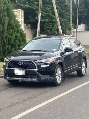 Toyota Corolla Cross 1.8 Petrol AWD 2022 Black